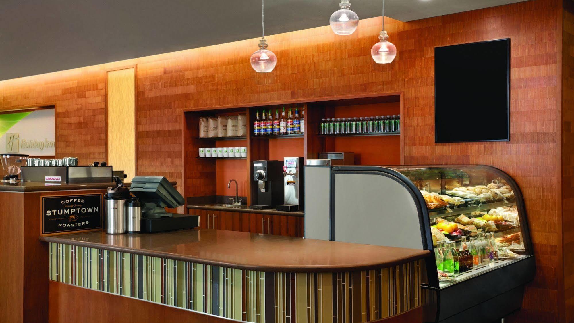 Holiday Inn Portland-Airport I-205 By Ihg Exterior foto